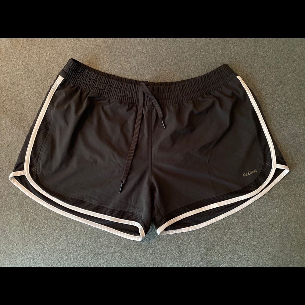 Reebok Women’s Athletic  -  Running  -  Gym Shorts